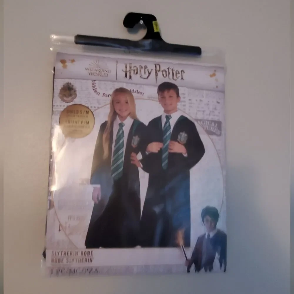 Harry Potter Slytherin Kids Hallowee  Costume Size Child S/M Or up to Size 10